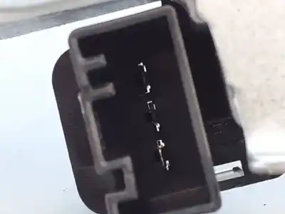 Автозапчасти б/у мотор заднего стеклоочистителя за bmw serie 1 lim. 5-trg. (f20) 118d ссылки oem iam 7258532 e1-a3-4-1 