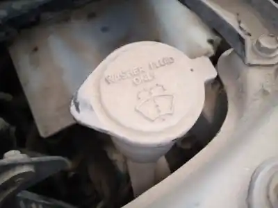 Second-hand car spare part  for TOYOTA HILUX (KUN)  OEM IAM references   