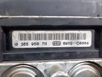Peça sobressalente para automóvel em segunda mão abs por alfa romeo gt (125) 1.9 jtd 16v 150/ distinctive referências oem iam 0265950711 p3-a8-8-2 