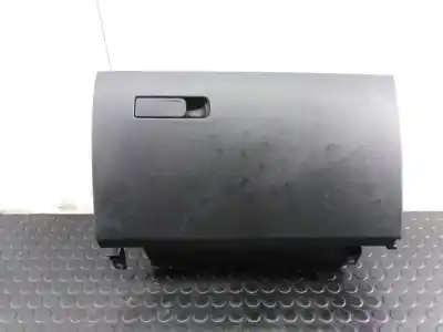 Автозапчасти б/у бардачок за MERCEDES-BENZ CLA-KLASSE (BM 118) CLA 200 d (118.312) ссылки OEM IAM  P2-A2-19 