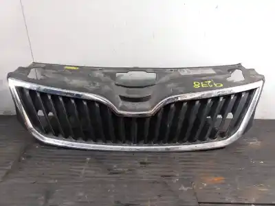 Автозапчасти б/у передняя решетка за skoda rapid active ссылки oem iam 5ja853668