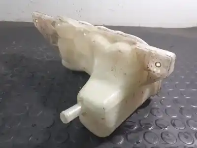 Pièce détachée automobile d'occasion vase d'expansion de liquide de refroidissement pour nissan juke (f15) 1.5 turbodiesel cat références oem iam 217101kk0a 217111kk0a p2-b4-4 