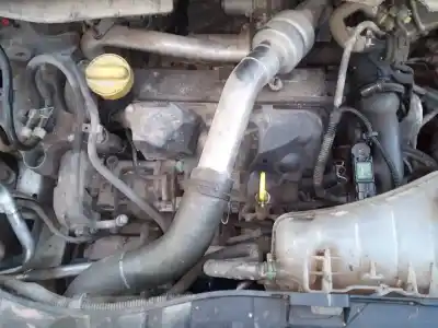 Pièce détachée automobile d'occasion moteur complet pour renault kangoo expression profesional références oem iam k9k802  