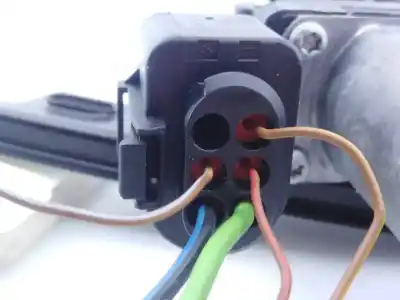 Автозапчасти б/у задний правый стеклорегулятор за bmw serie 1 lim. 5-trg. (f20) 118d ссылки oem iam 17756710 e1-a3-3-1 