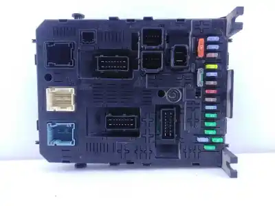 Pièce détachée automobile d'occasion boîtes à fusibles pour peugeot 308 cc (2009) sport pack références oem iam 281197595