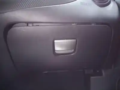 Peça sobressalente para automóvel em segunda mão porta luvas por alfa romeo mito (145) distinctive referências oem iam 