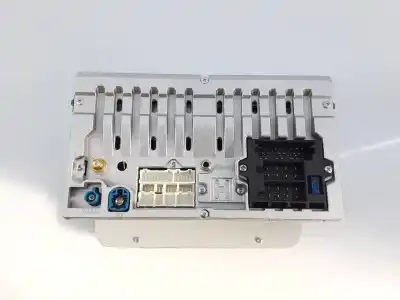 Pièce détachée automobile d'occasion système de navigation gps pour volkswagen golf vi (5k1) sport références oem iam na03w6vw0702 e2-a1-4-9 