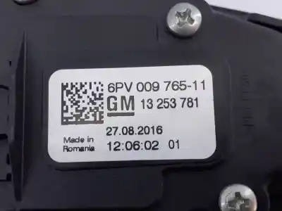 Second-hand car spare part accelerator pedal for opel zafira (c) selective start/stop oem iam references 13253781 e3-a5-22-2 6pv00976511