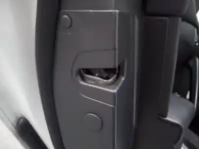 Recambio de automóvil de segunda mano de CERRADURA PUERTA TRASERA IZQUIERDA para PEUGEOT 508  referencias OEM IAM   
