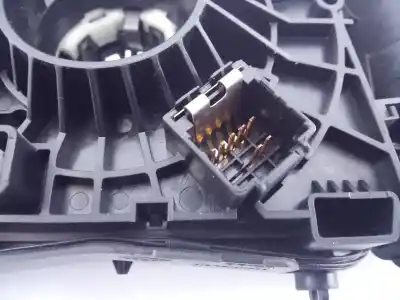 Pièce détachée automobile d'occasion contacteur tournant d'airbag pour renault scenic ii authentique références oem iam 7701060399 e2-a1-33-3 618800040