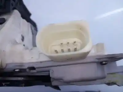 Автозапчастина б/у замок передній праві двері для porsche cayenne (typ 92aa) diesel посилання на oem iam 8j1837016a e1-a5-4-2 