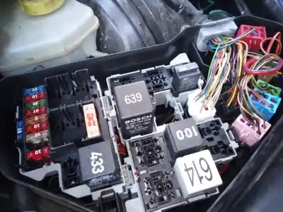 Автозапчасти б/у блок реле/предохранителей за porsche cayenne (typ 92aa) diesel ссылки oem iam 