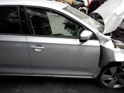 Recambio de automóvil de segunda mano de PUERTA DELANTERA DERECHA para SEAT TOLEDO (KG3)  referencias OEM IAM   