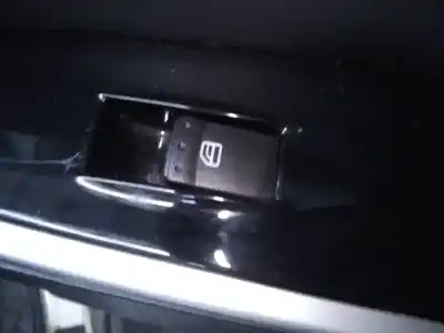 Second-hand car spare part rear right power window switch for ssangyong korando premium 4x2 oem iam references 