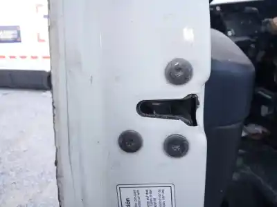 Автозапчастина б/у замок передніх дверей лівий для IVECO DAILY FURGÓN Fg 33 S ... V Batalla 3520 Посилання на OEM IAM   