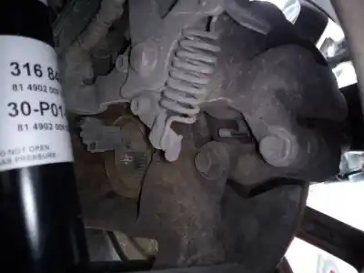 Second-hand car spare part rear right knuckle for toyota auris active oem iam references 