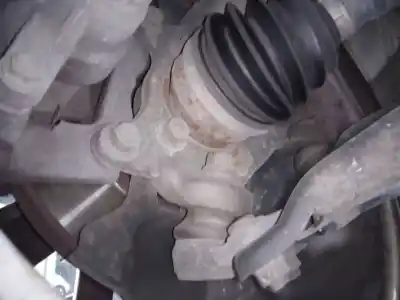 Second-hand car spare part front right knuckle for toyota auris active oem iam references 