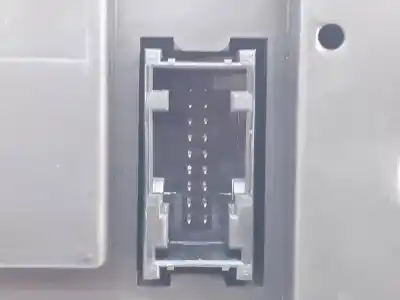 Peça sobressalente para automóvel em segunda mão quadrante por bmw serie 3 berlina (e90) 320d referências oem iam 912260201 e3-a2-29-2 102535062