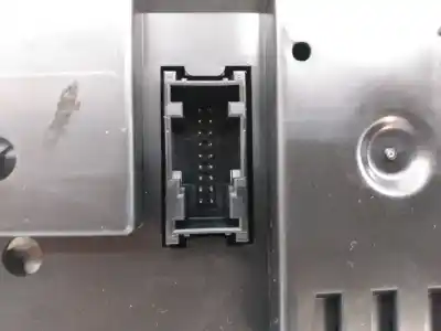 Peça sobressalente para automóvel em segunda mão quadrante por bmw serie 1 berlina (e81/e87) 120d referências oem iam 911019505 e3-a2-35-3 1024952