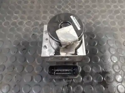 Second-hand car spare part abs for renault megane iii berlina 5 p expression oem iam references 95ct2aay2 p3-a8-2-5 