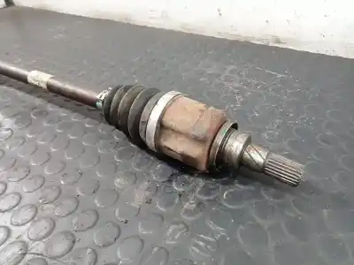 Peça sobressalente para automóvel em segunda mão transmissão traseira direita por dacia duster ambiance 4x4 referências oem iam 8200939996 p1-b6-24 