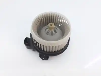 Recambio de automóvil de segunda mano de ventilador calefaccion para toyota yaris hsd city referencias oem iam   