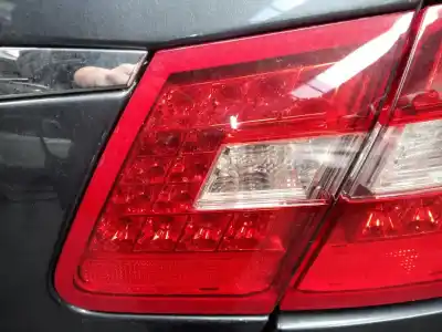 Recambio de automóvil de segunda mano de piloto trasero derecho porton para mercedes clase e (w212) lim. e 200 cdi blueefficiency (212.005) referencias oem iam 