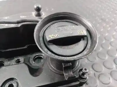 Pièce détachée automobile d'occasion cache-culbuteur pour volkswagen golf vi (5k1) 1.6 tdi dpf références oem iam 03l103469h p1-a3-17 