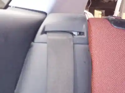 Peça sobressalente para automóvel em segunda mão cinto de segurança traseiro direito por bmw serie 1 berlina (e81/e87) 118d referências oem iam 