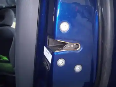 Автозапчасти б/у замок задней правой двери за TOYOTA RAV 4 (A2) 2.0 Luna 4X4 (2003->) ссылки OEM IAM   