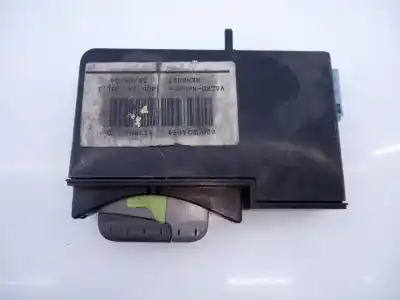 Pièce détachée automobile d'occasion commutateur d'allumage pour renault laguna ii (bg0) motor 1.9 ltr. - 88 kw dci diesel références oem iam 8200224594 e2-a1-5-2 