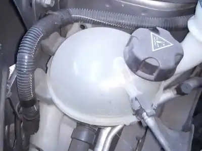Peça sobressalente para automóvel em segunda mão depósito de expansão por peugeot 2008 (--.2013->) allure referências oem iam 