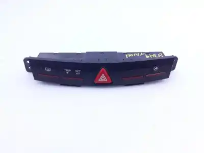 Tweedehands auto-onderdeel waarschuwing voor ssangyong tivoli premium 4x2 oem iam-referenties 8520035001