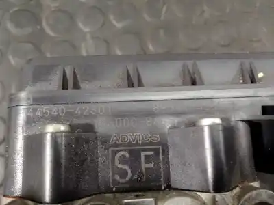 Peça sobressalente para automóvel em segunda mão abs por toyota rav 4 advance referências oem iam 4454042301 p3-b8-17-3 1330008680