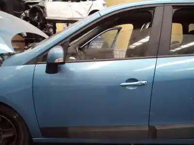 Recambio de automóvil de segunda mano de PUERTA DELANTERA IZQUIERDA para RENAULT SCENIC III  referencias OEM IAM   