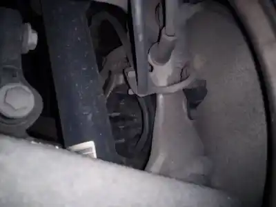 Piesă de schimb auto la mâna a doua Fuzeta Dreapta Spate pentru AUDI A4 AVANT (8K5) (2008) Básico Referințe OEM IAM   