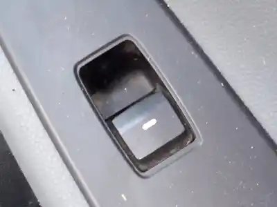 Tweedehands auto-onderdeel schakelaar rechts voor ruit voor hyundai i20 trend blue oem iam-referenties 