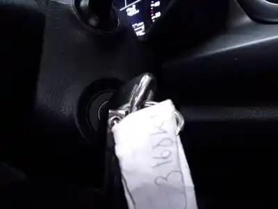 Pezzo di ricambio per auto di seconda mano dispositivo antifurto per kia rio (yb) drive riferimenti oem iam 