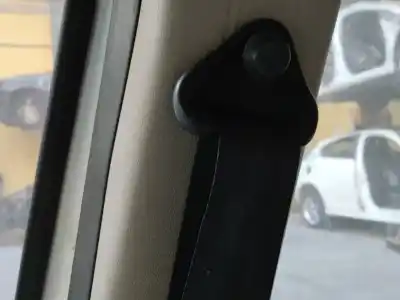 Peça sobressalente para automóvel em segunda mão cinto de segurança dianteiro direito por dacia sandero ambiance referências oem iam 