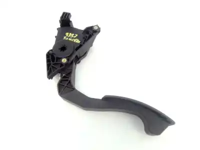 Pièce détachée automobile d'occasion  pour DACIA SANDERO  Références OEM IAM 180022703R E2-A1-35-1 