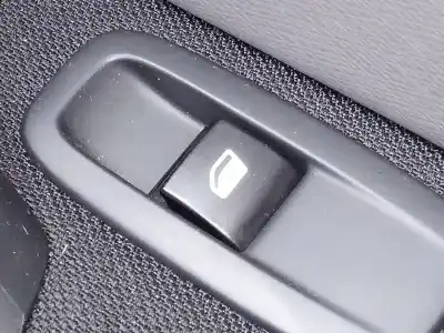 Recambio de automóvil de segunda mano de mando elevalunas trasero derecho para citroen c4 picasso attraction referencias oem iam   