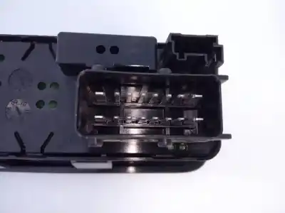Peça sobressalente para automóvel em segunda mão botão / interruptor elevador vidro dianteiro esquerdo por citroen c3 selection referências oem iam  e3-b2-25-4 