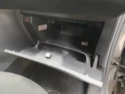 Peça sobressalente para automóvel em segunda mão porta luvas por citroen c3 exclusive referências oem iam   