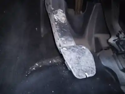 Second-hand car spare part clutch pedal for volkswagen passat variant (365) advance bluemotion oem iam references 