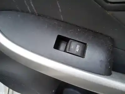 Автозапчасти б/у выключатель переднего правого окна за toyota prius (nhw30) plug-in hybrid advance ссылки oem iam 