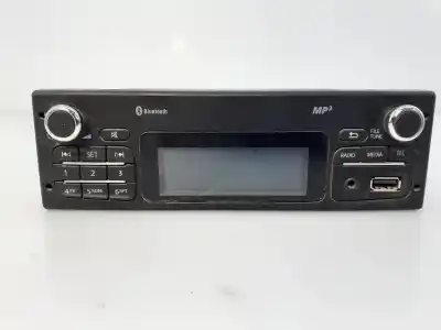 Tweedehands auto-onderdeel audiosysteem / radio-cd voor mercedes-benz citan (w415) combi 109 cdi largo (a2) (415703) oem iam-referenties 281150213r e3-a1-8-1 288547