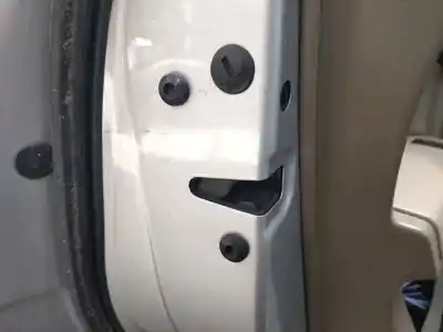 Peça sobressalente para automóvel em segunda mão fechadura da porta traseira esquerda por audi q7 (4l) 3.0 v6 24v tdi referências oem iam 