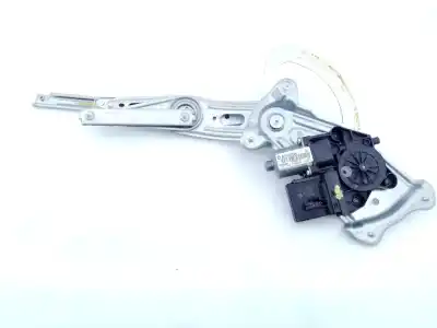 Recambio de automóvil de segunda mano de ELEVALUNAS TRASERO IZQUIERDO para RENAULT SCENIC III  referencias OEM IAM 827310166R  915946200