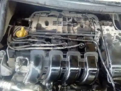 Gebrauchtes Autoersatzteil kompletter motor zum renault twingo 1.2 16v oem-iam-referenzen d4f702  