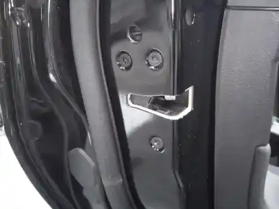 Pezzo di ricambio per auto di seconda mano Serratura Porta Posteriore Sinistra per FORD FOCUS LIM. Business Riferimenti OEM IAM   